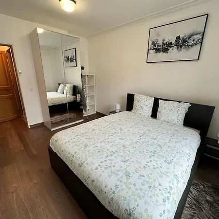 Apartment Spacieux Et Moderne Saint-Cyr-l'Ecole